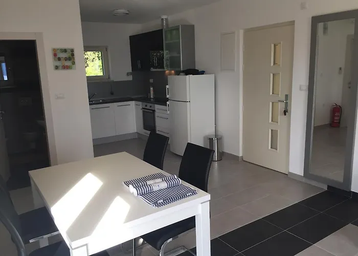 Apartment Gavza Sky View Cres